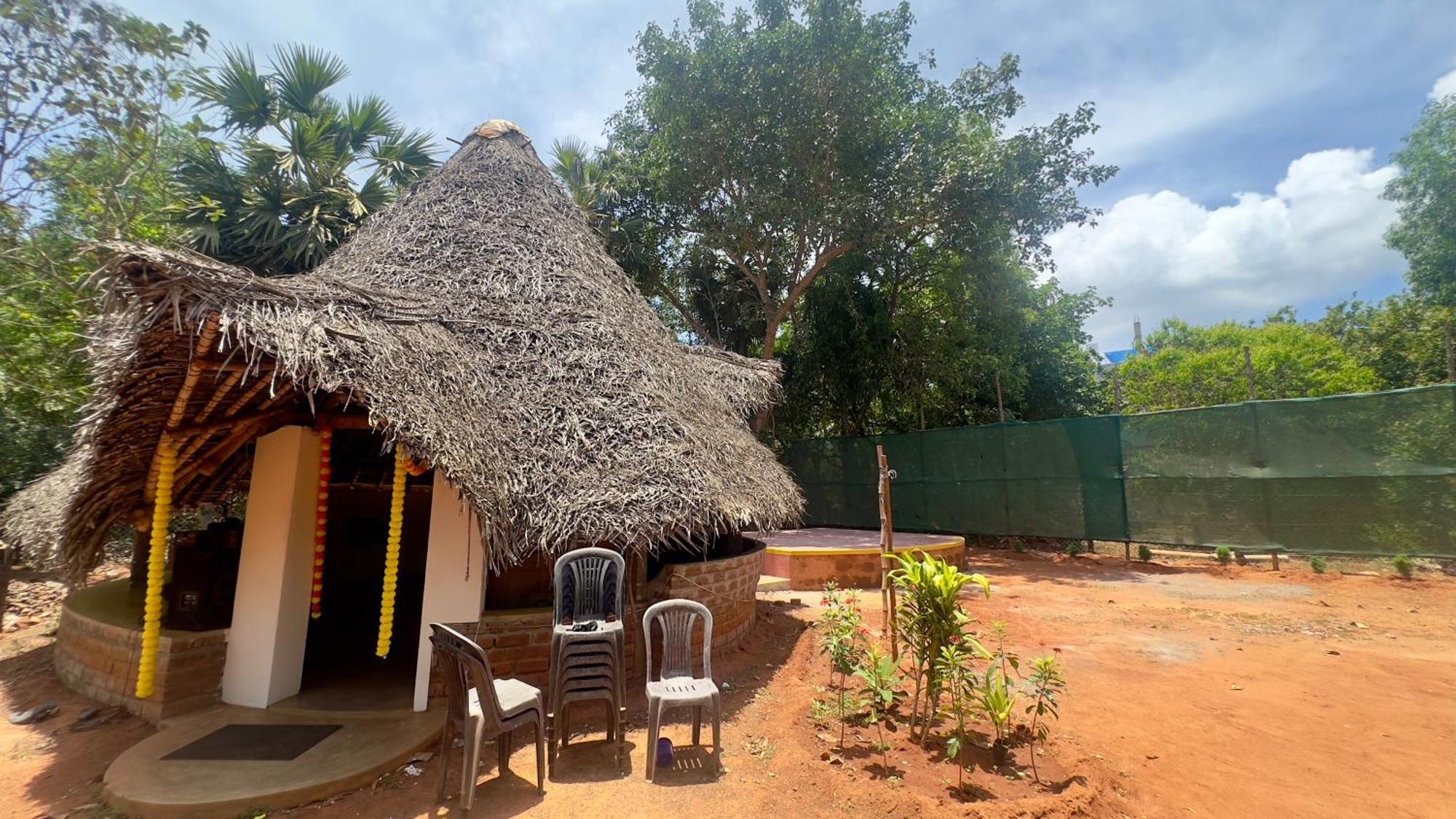 Lotus Garden Guest House Auroville Exterior foto